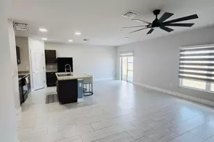 715 Pomegranate Pl, Fort Pierce, FL 34981 - Photo 5
