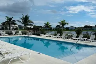 715 Pomegranate Pl, Fort Pierce, FL 34981 - Photo 15