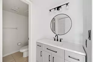 1502 SE Royal Green Cir, Port Saint Lucie, FL 34952 - Photo 11