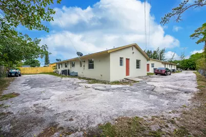 1422 Kirk Road, West Palm Beach, FL 33406 - Photo 5