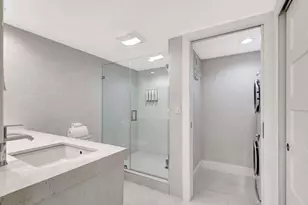 5510 N Ocean Dr, West Palm Beach, FL 33404 - Photo 27