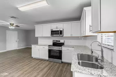 908 Landsdowne Drive, Sebastian, FL 32958 - Photo 13