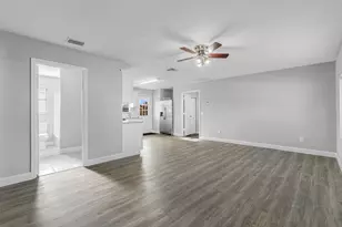 908 Landsdowne Dr, Sebastian, FL 32958 - Photo 7