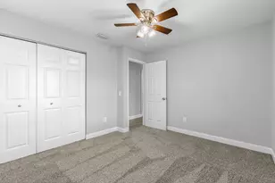 908 Landsdowne Dr, Sebastian, FL 32958 - Photo 23