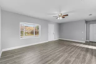 908 Landsdowne Dr, Sebastian, FL 32958 - Photo 9