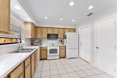 9860 Pecan Tree Drive #A, Boynton Beach, FL 33436 - Photo 11