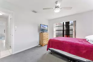 9860 Pecan Tree Dr, Boynton Beach, FL 33436 - Photo 17