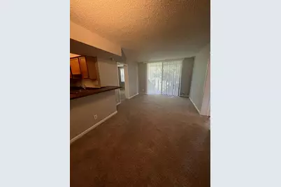 760 Executive Center Drive #33, West Palm Beach, FL 33401 - Photo 5