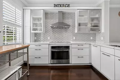 203 E Thatch Palm Circle, Jupiter, FL 33458 - Photo 11