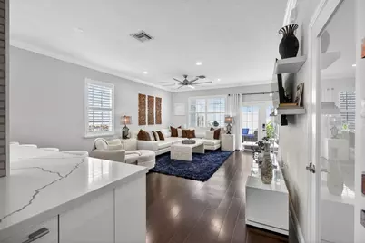 203 E Thatch Palm Circle, Jupiter, FL 33458 - Photo 17