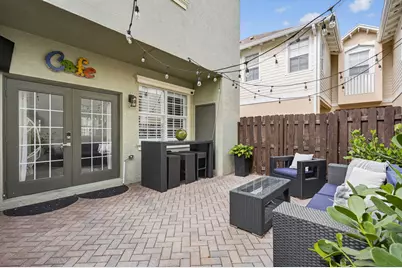 203 E Thatch Palm Circle, Jupiter, FL 33458 - Photo 43