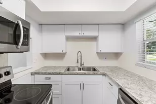 1901 Indian River Blvd, Vero Beach, FL 32960 - Photo 3