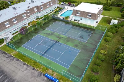 1901 Indian River Boulevard #201, Vero Beach, FL 32960 - Photo 21