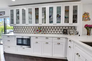 28 Stratford Ln, Boynton Beach, FL 33436 - Photo 11