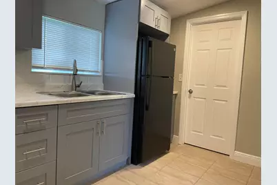 5004 Killarney Avenue #A, Fort Pierce, FL 34951 - Photo 5