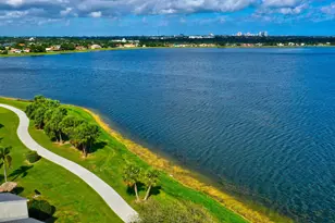 738 Executive Center Dr, West Palm Beach, FL 33401 - Photo 17