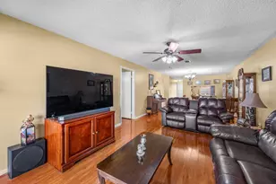 830 Timberview Dr, Fort Pierce, FL 34982 - Photo 7