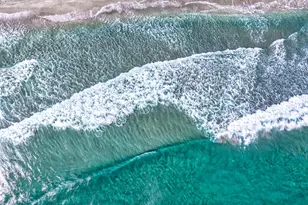 1035 Spanish River Rd, Boca Raton, FL 33432 - Photo 7