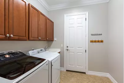 3399 Siena Circle, Wellington, FL 33414 - Photo 19