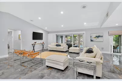 10294 Crosswind Road, Boca Raton, FL 33498 - Photo 9