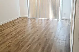 492 NW 165th St Rd, Miami, FL 33169 - Photo 11