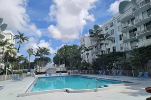 492 NW 165th St Rd, Miami, FL 33169 - Photo 3