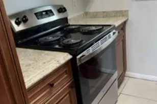 129 N A St, Lake Worth Beach, FL 33460 - Photo 3