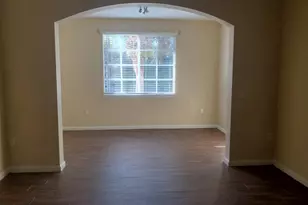 9203 W Mytrlewood Circle W, Palm Beach Gardens, FL 33418 - Photo 3