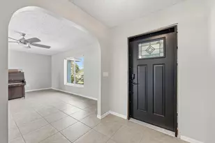 826 SE Quiescent Ln, Port Saint Lucie, FL 34983 - Photo 15