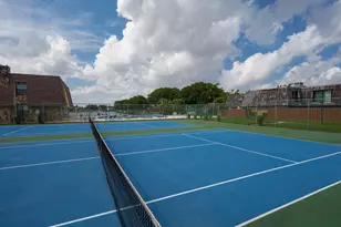 42 Springdale Cir, Palm Springs, FL 33461 - Photo 25