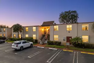 10 Willowbrook Ln, Delray Beach, FL 33446 - Photo 1