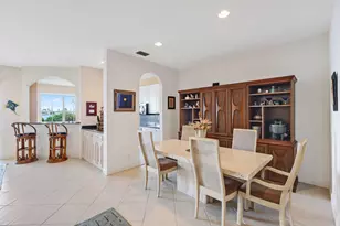 132 Las Brisas Cir, Hypoluxo, FL 33462 - Photo 5