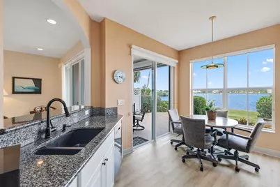 132 Las Brisas Circle, Hypoluxo, FL 33462 - Photo 9