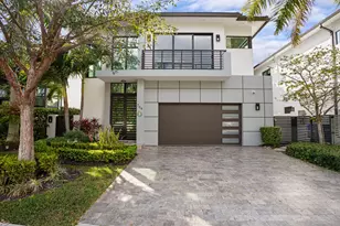 764 Lake Tr, Delray Beach, FL 33483 - Photo 1