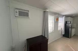 605 E Coast Ave, Lantana, FL 33462 - Photo 3