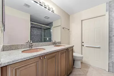 6122 Golf Villas Drive, Boynton Beach, FL 33437 - Photo 7