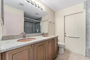 6122 Golf Villas Dr, Boynton Beach, FL 33437 - Photo 7