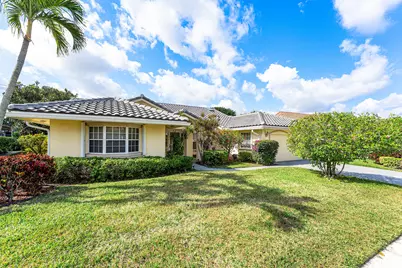 6122 Golf Villas Drive, Boynton Beach, FL 33437 - Photo 1