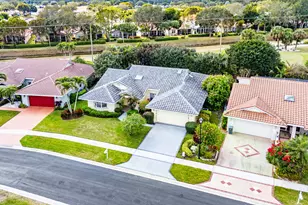 6122 Golf Villas Dr, Boynton Beach, FL 33437 - Photo 21