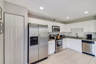 6125 Eaton St, West Palm Beach, FL 33411 - Photo 5
