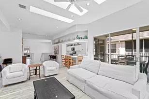 5142 Lake Catalina Dr, Boca Raton, FL 33496 - Photo 3