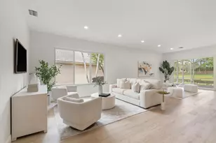 7585 Las Cruces Ct, Boynton Beach, FL 33437 - Photo 3