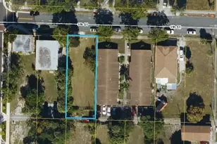 916 5th St, West Palm Beach, FL 33401 - Photo 1