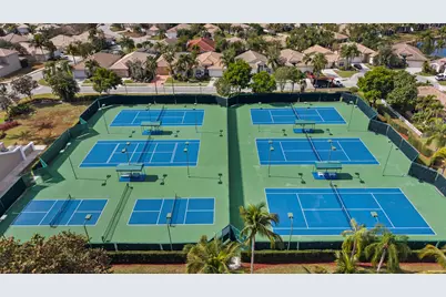 8400 Nicholls Point, West Palm Beach, FL 33411 - Photo 19