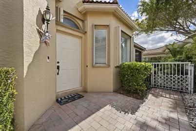 8400 Nicholls Point, West Palm Beach, FL 33411 - Photo 3