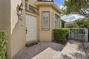 8400 Nicholls Point, West Palm Beach, FL 33411 - Photo 3