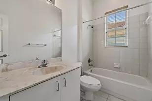 8400 Nicholls Point, West Palm Beach, FL 33411 - Photo 13