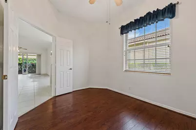 8400 Nicholls Point, West Palm Beach, FL 33411 - Photo 11