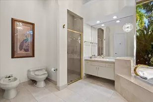 1338 Breakers W Blvd, West Palm Beach, FL 33411 - Photo 27