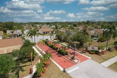 2313 SE Breckenridge Circle, Port Saint Lucie, FL 34952 - Photo 5